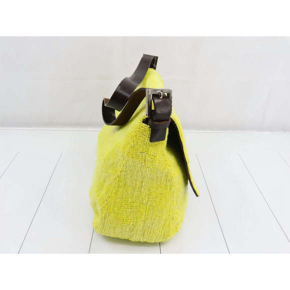 Fendi Mamma Baguette Lemon Yellow Beaded Shoulder Bag - Picture 15 of 16